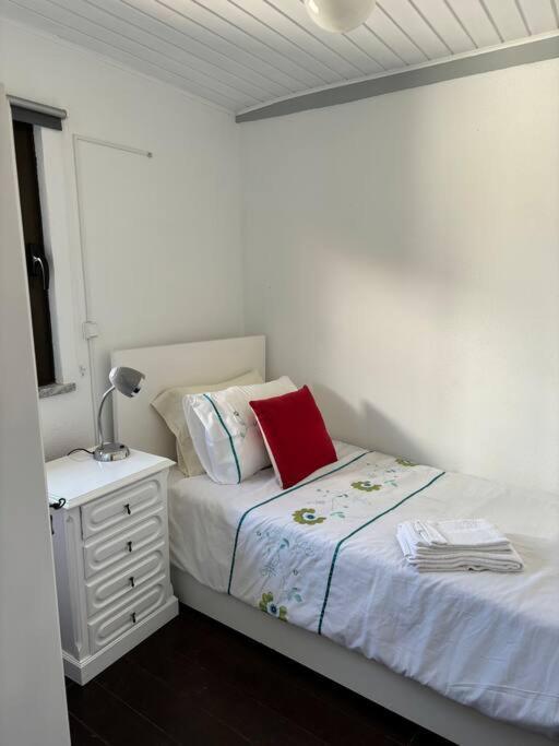 Casa Eliza Villa Aldeia das Dez Exteriör bild