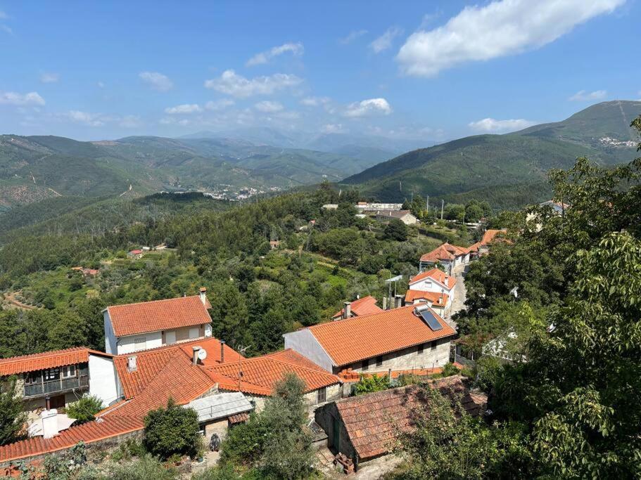Casa Eliza Villa Aldeia das Dez Exteriör bild